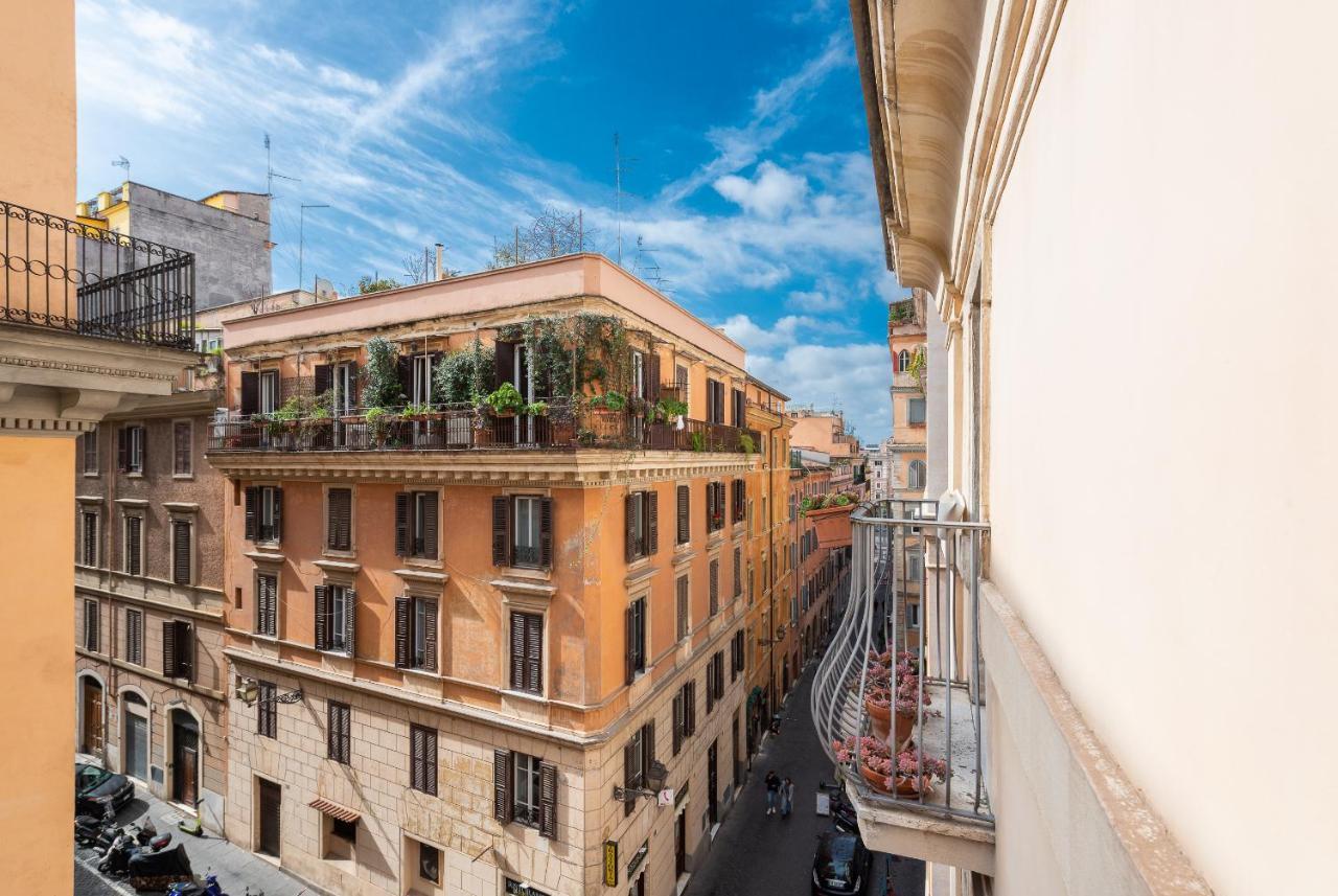 Appartamento Via Di San Martino Ai Monti Rome Bagian luar foto
