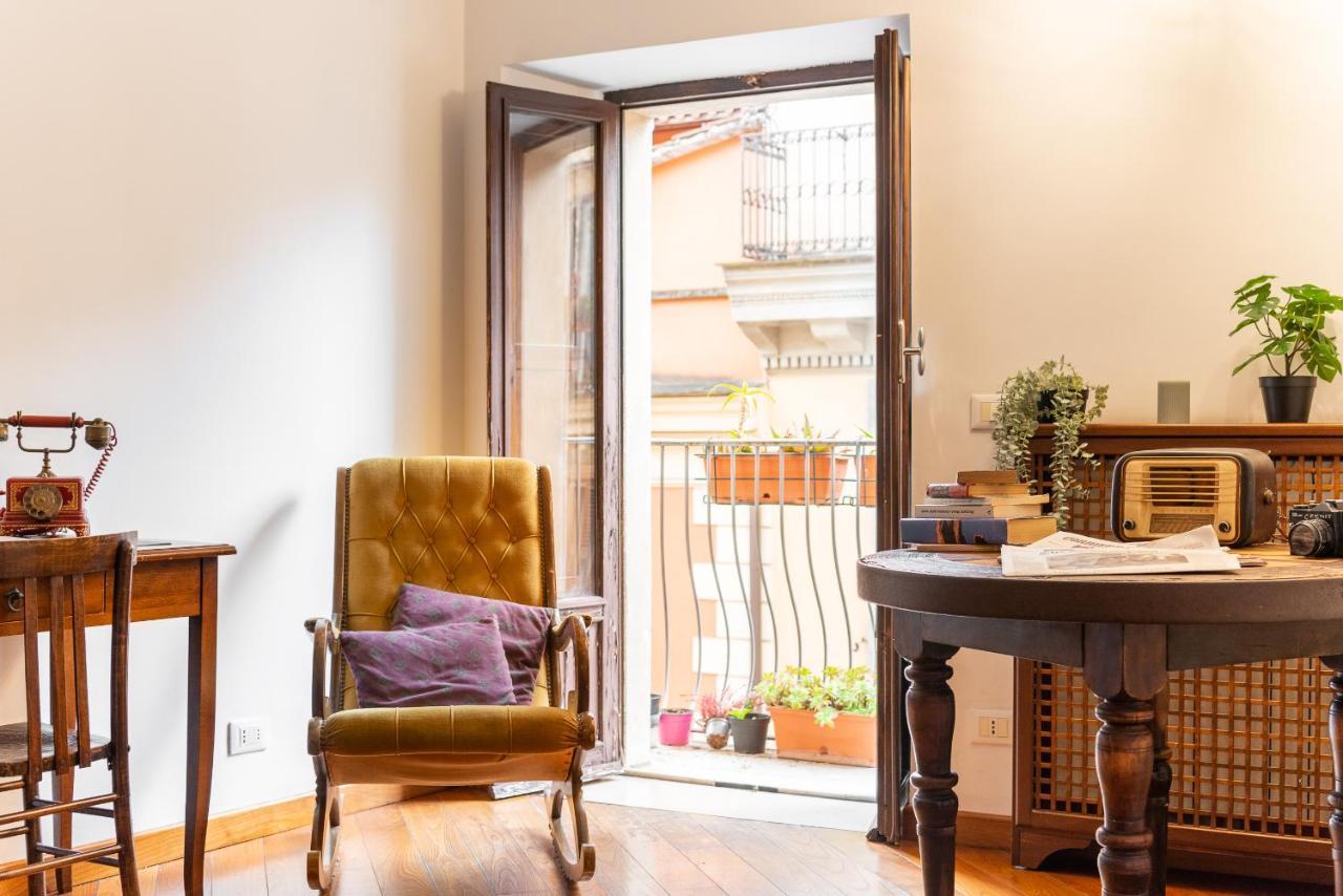 Appartamento Via Di San Martino Ai Monti Rome Bagian luar foto